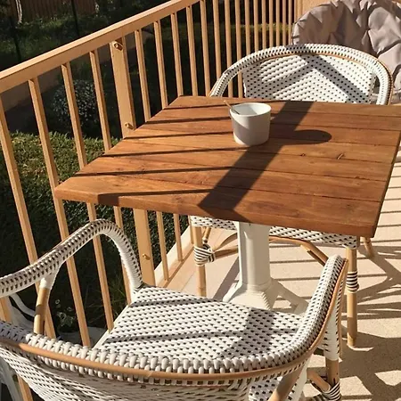 T2 Climatise Avec Balcon, Wifi Et Parking Pres Du Centre De - Fr-1-100-180 * Cavalaire-sur-Mer